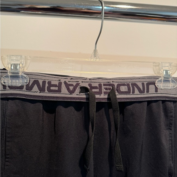 Under Armour Mens Heatgear Shorts - Picture 2 of 5